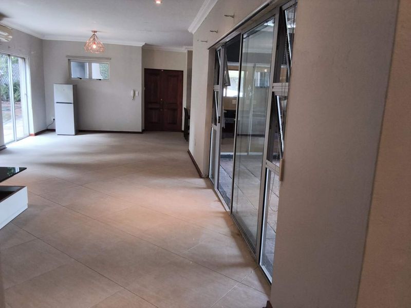 Flatlet/Cottage To Let - Bryanston - Photo 10