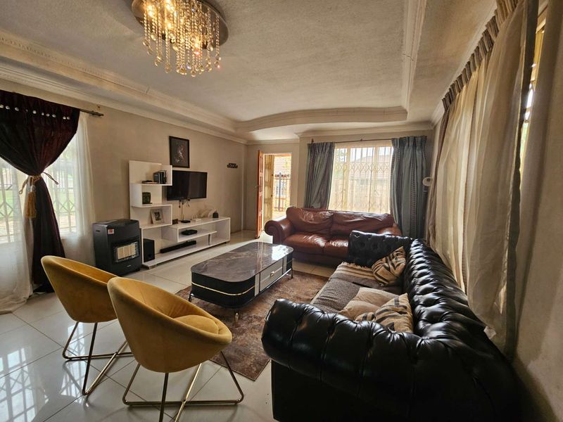 3 bedroom townhouse for sale in the heart of Amandasig - Photo 7