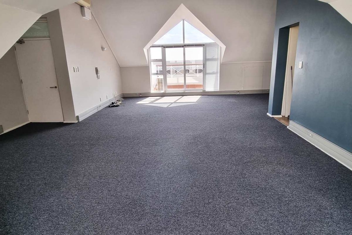 Loft Office in Neat Condition - Photo 3