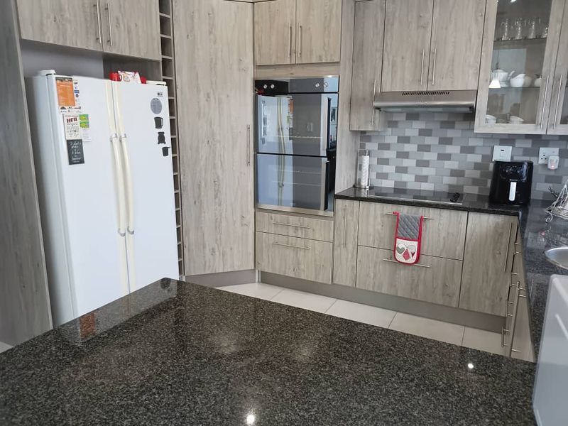 Stunning property at Elisenheim for sale ! - Photo 6