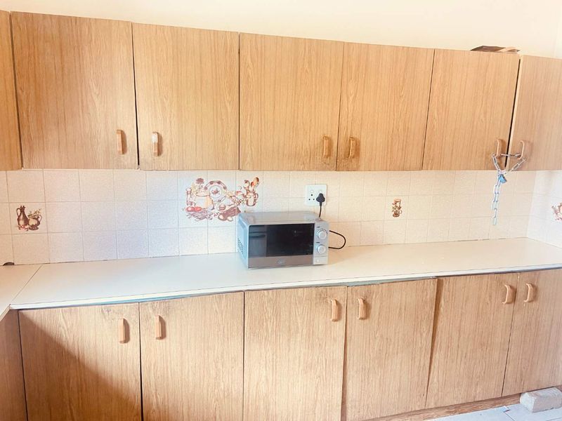 INVESTMENT OPPORTUNITY NEAR WINDHOEK CENTRAL HOSPITAL AND CBD - Photo 2