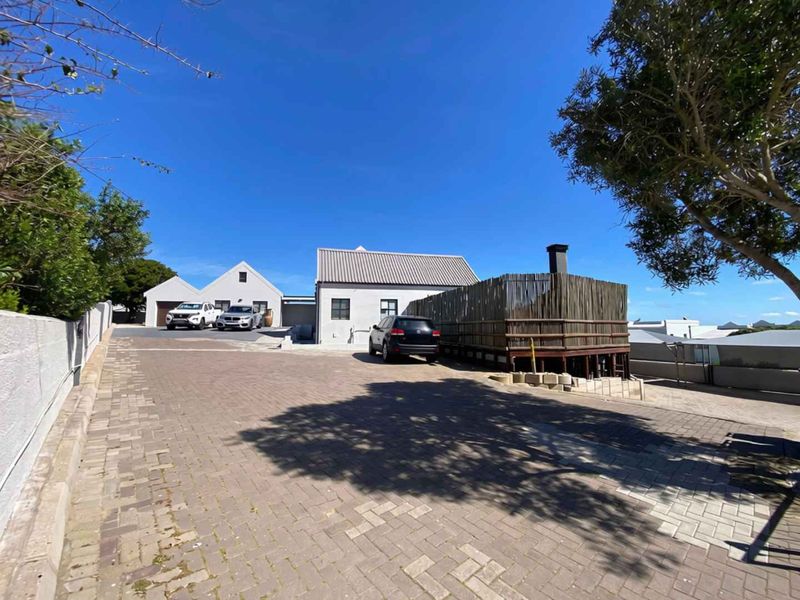 When Opportunity knocks...Coastal retreat - Photo 2