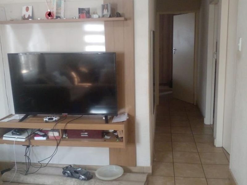 House for Sale in Secure Estate - Photo 4