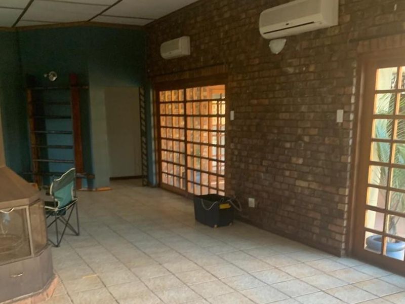 A Rare Kimberley Gem - Space, Water Security & Income Potential - Photo 5