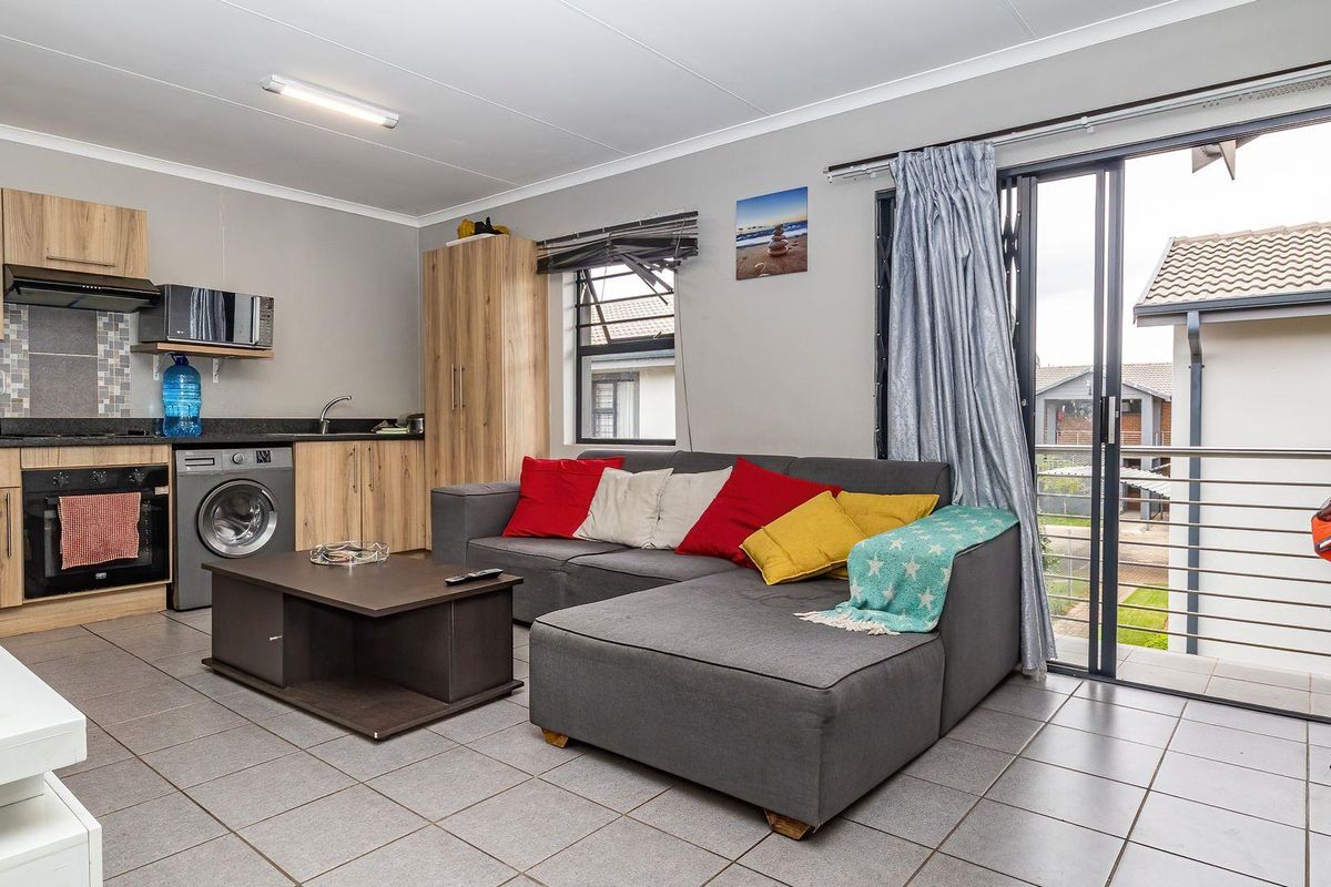 Welcome Home! - Photo 4