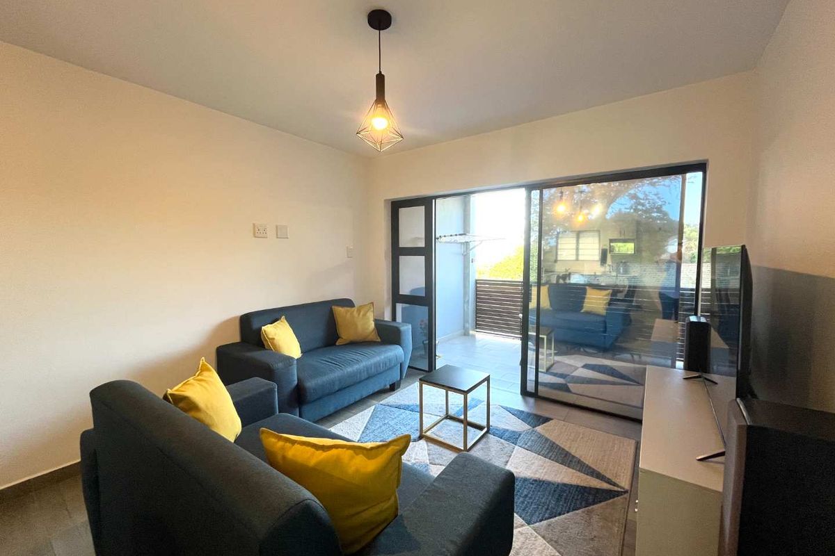 Hendra - Chic Urban Retreat , 2 Bedroom apartment in Park Hill , Durban North - Photo 2