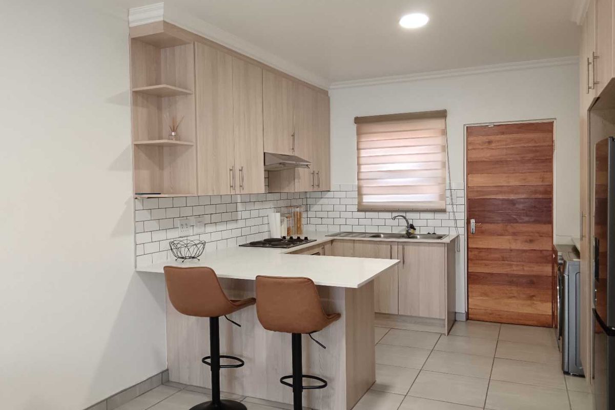 Modern 3 bedroom townhouse for sale in Amandasig - Photo 4