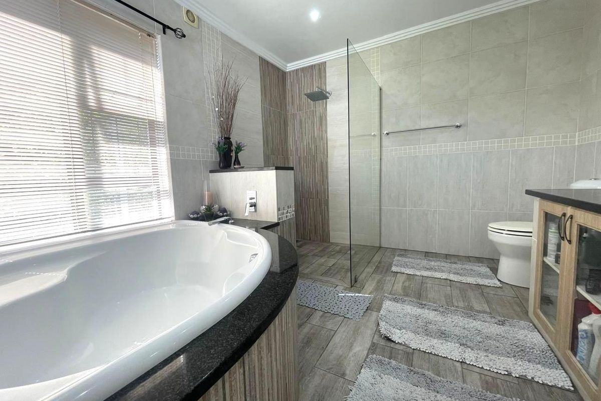 Coastal Bliss - Photo 4