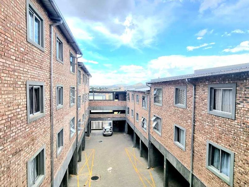 APARTMENT FOR SALE - Photo 4