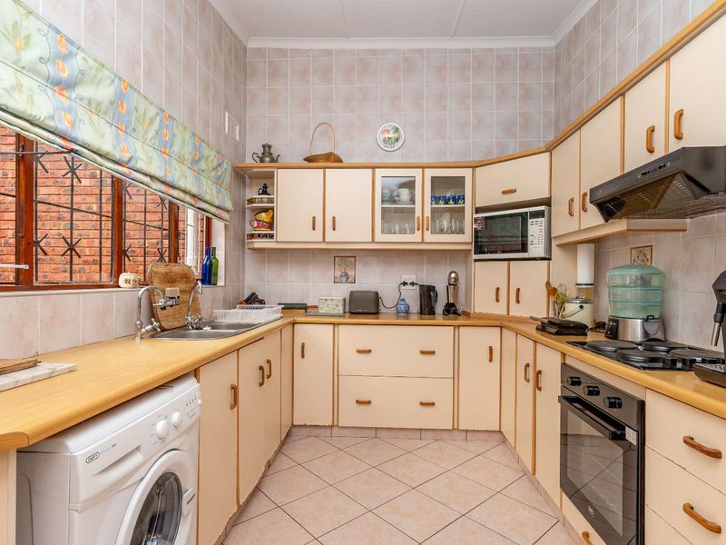 Hendra - Spacious Family Home in Glen Hills – Comfort, Space & Low Maintenance! - Photo 8