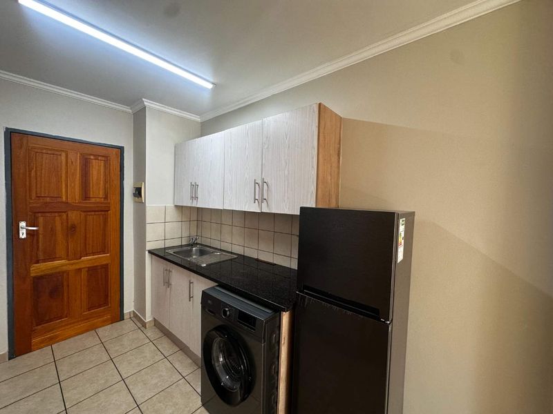 Modern 2-Bedroom Apartment in Lilyfield, Noordwyk – Prime Location & Exceptional Value - Photo 6