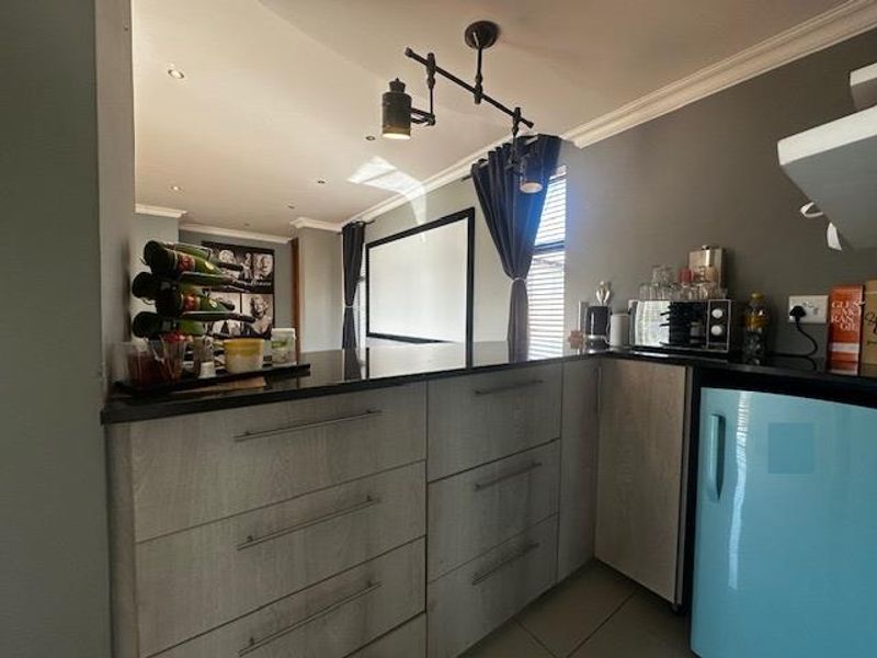 Your forever home is waiting – and it’s spectacular - Photo 10