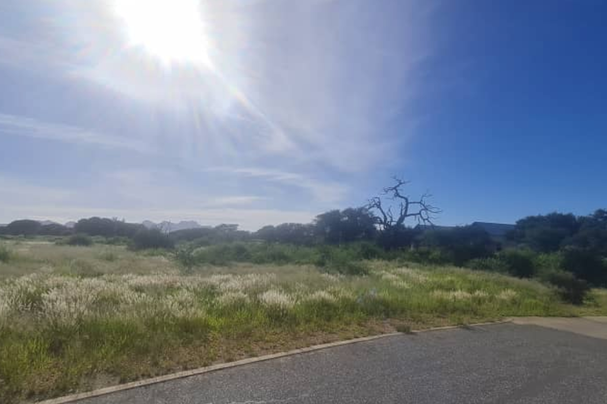 FOR SALE | PRICE REDUCED📍OMEYA ERF - Photo 2