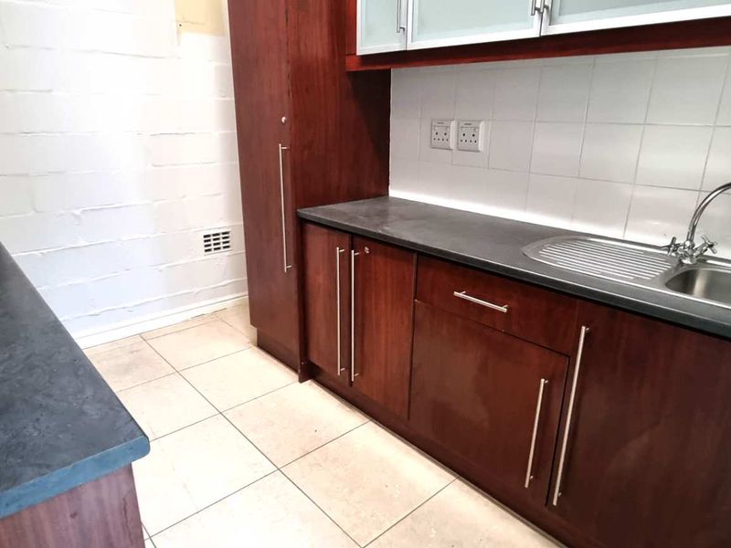 Double Storey Office in Westlake Business Park - Photo 6