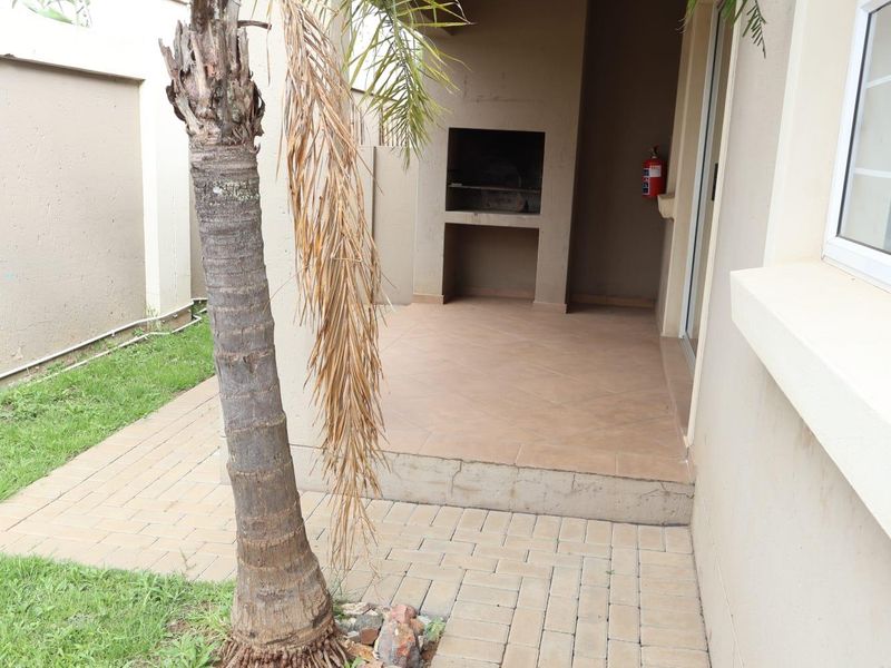 Ideal 2-bedroom Home for Families or Investors. - Photo 10