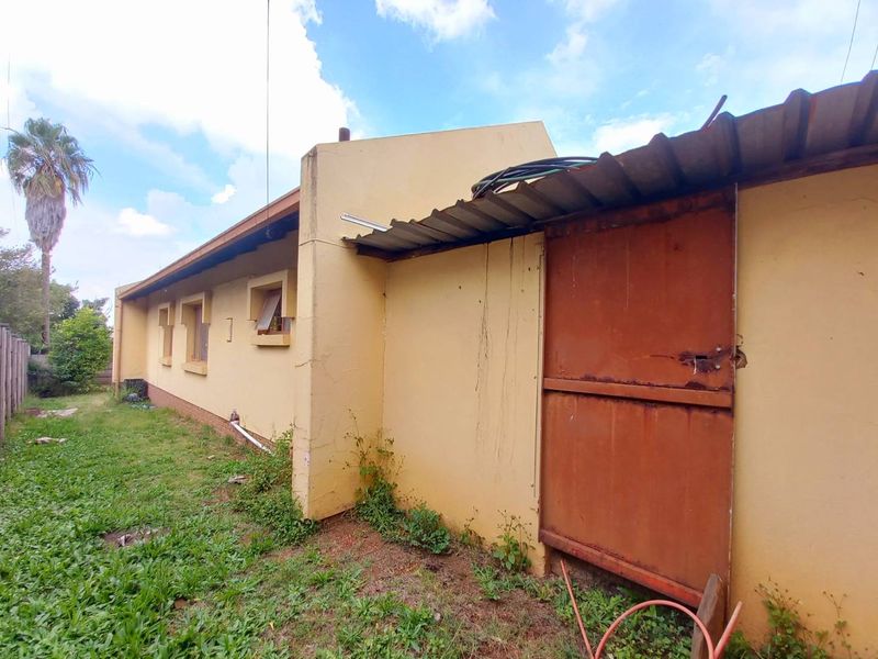 Two Bedrooms house for sale in Elandspoort - Photo 5