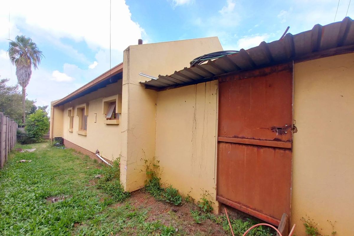 Two Bedrooms house for sale in Elandspoort - Photo 5