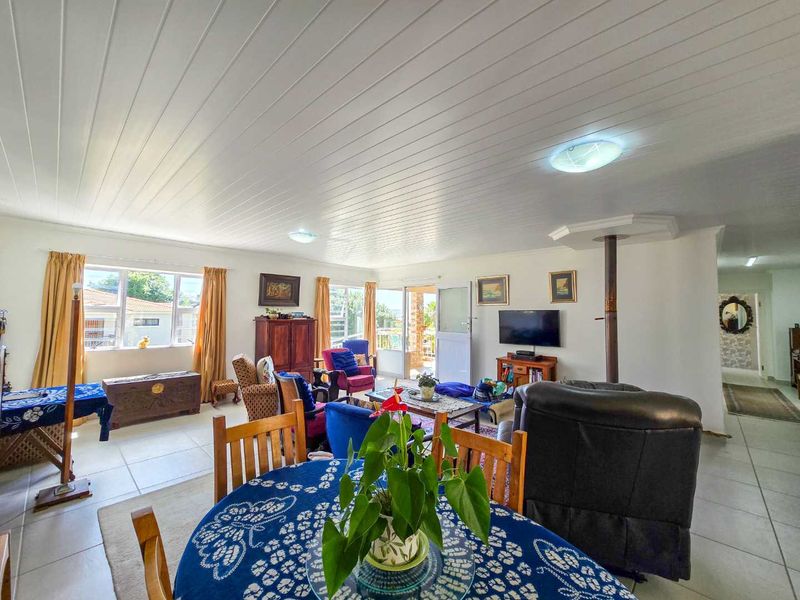 Your key to tranquil living on the Garden Route. - Photo 8