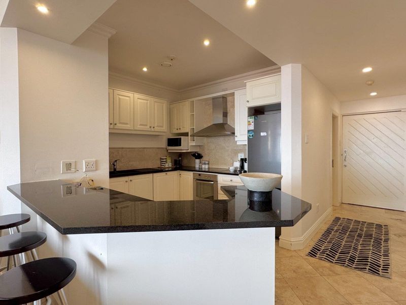 Stunning Upmarket Apartment at The Oysters - Photo 9