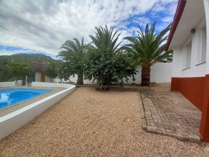 Modern Neat House to Let - Photo 5