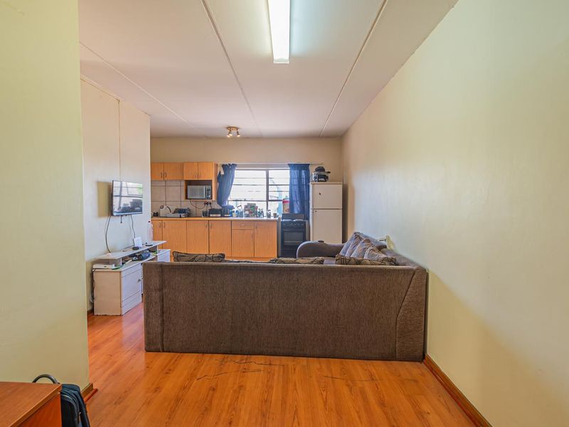 Prime 1-Bedroom in Hatfield - Ideal for Students & Pros!" - Photo 8