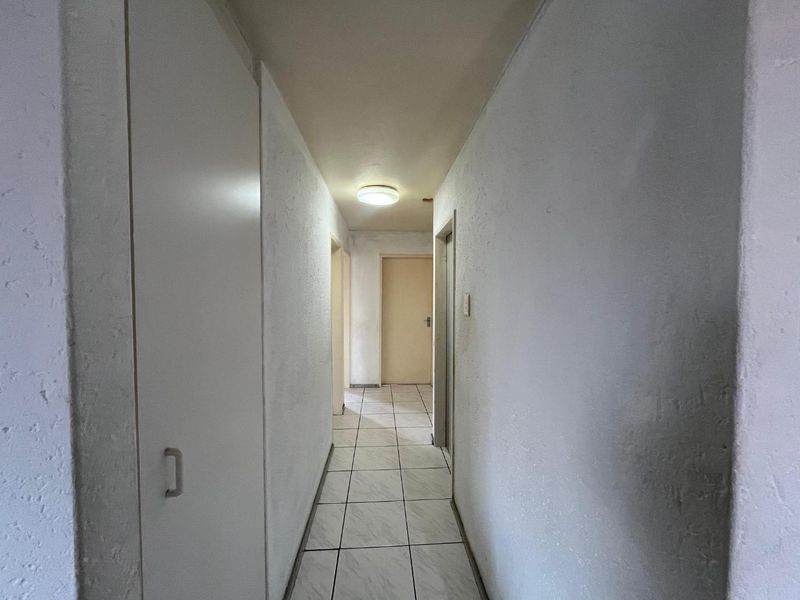 Ground floor 3 Bedrooms, 2 bathroom house - Photo 7