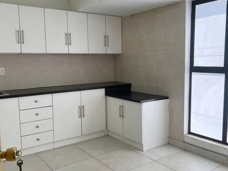 WAREHOUSE FOR SALE LAFRENZ - Photo 5