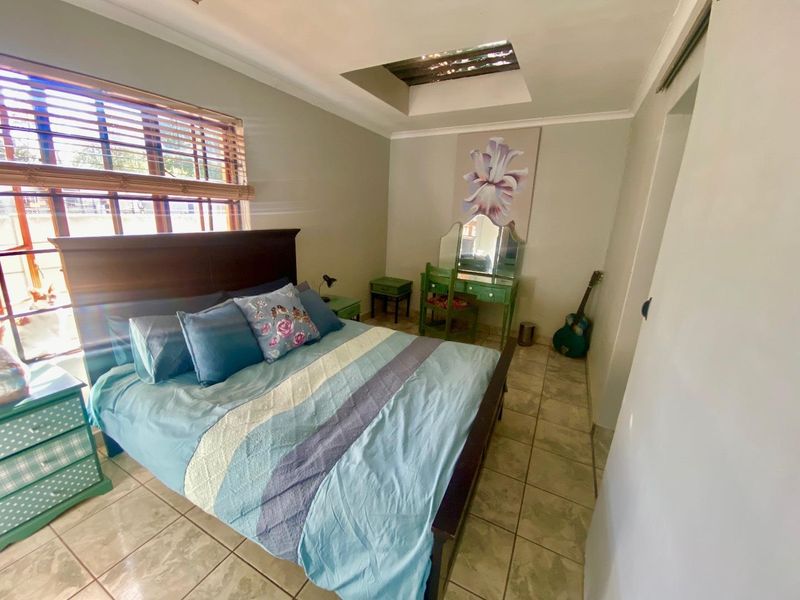 Two bedroom cottage in Joostenbergvlakte - Photo 9