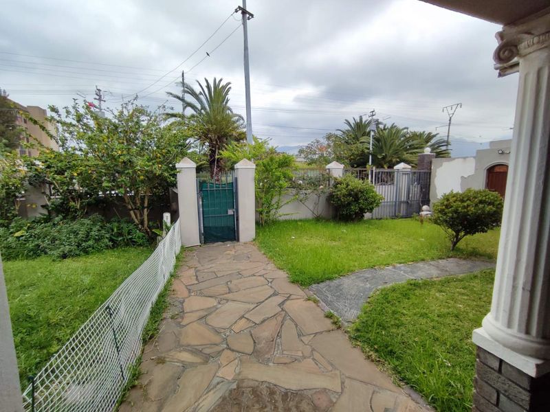 10 Bedroom House for Sale - Photo 3