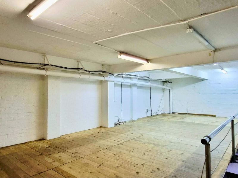 Warehouse & Offices to Let | Double Volume Industrial Space Near Durban CBD - Photo 4
