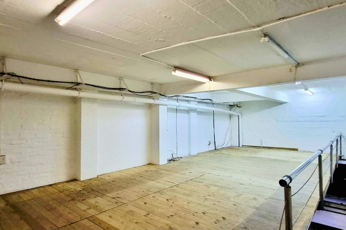 Warehouse & Offices to Let | Double Volume Industrial Space Near Durban CBD - Photo 4