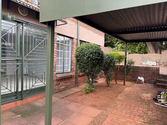 Property #2479374, Cottage Rental Monthly in Waverley