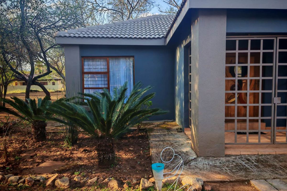 Charming River Front Home For Sale - Photo 3