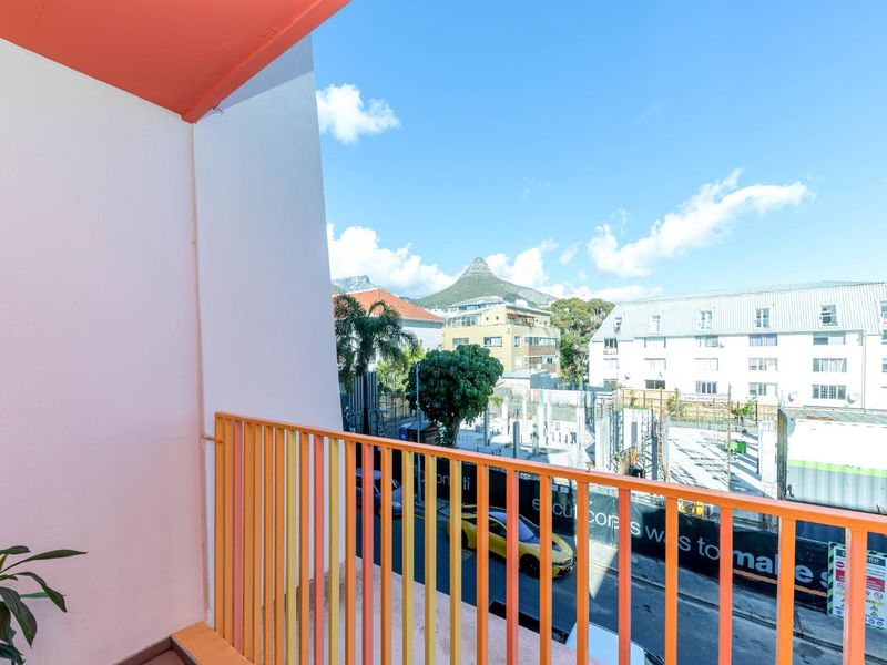 Airbnb Winner or the Ultimate Lock-up-and-Go in 'Six On N' - Photo 8