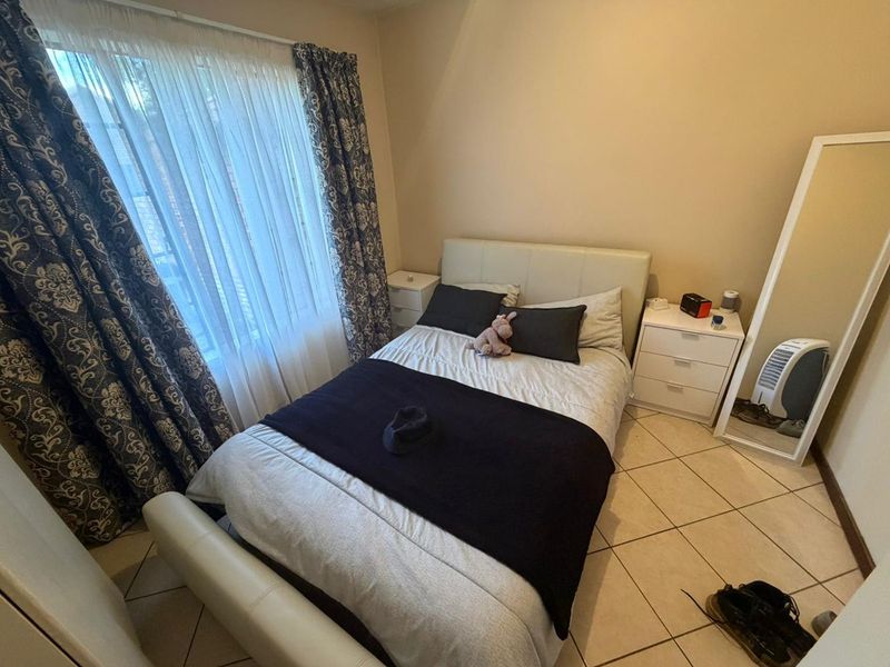 Lovely 2 bedroom ground unit in Mooikloof Ridge for Sale - Photo 8