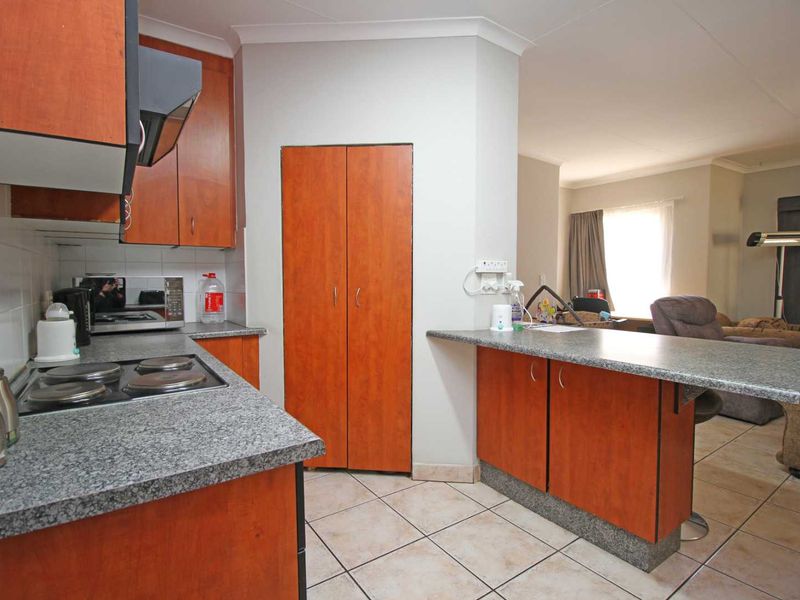 Secure, Spacious & Family-Ready – Your Forever Home Awaits! - Photo 8