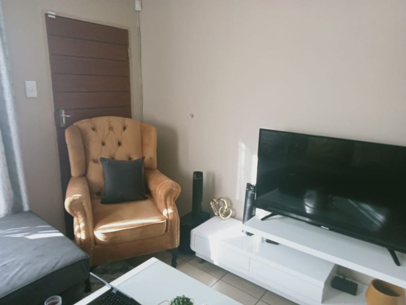 Potential, Position & Perfectly Priced - Photo 5