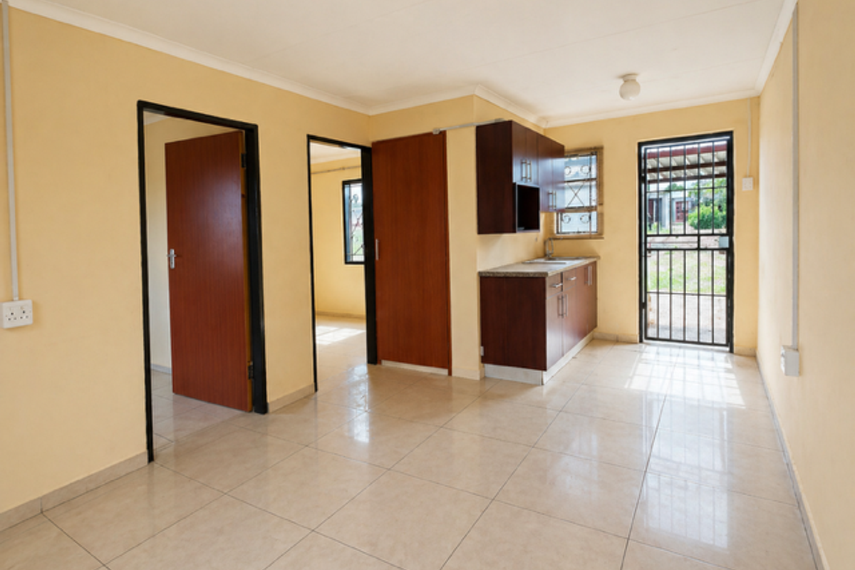 Priced to Sell! 2-Bedroom Home with Big Yard & Future Potential - Photo 3