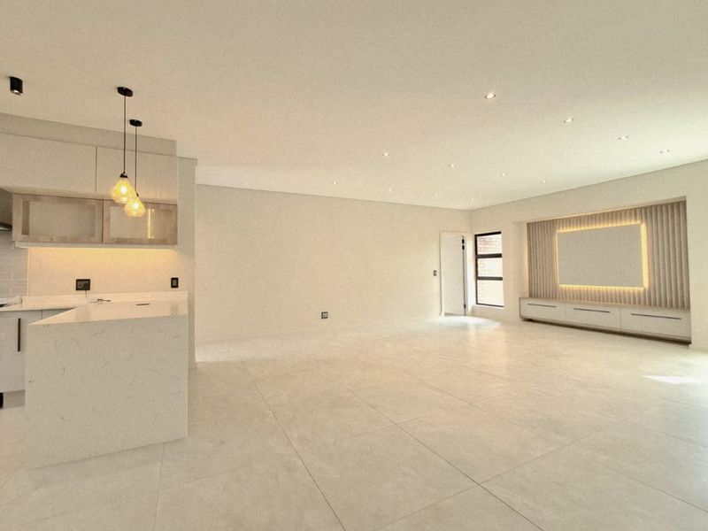 3 Bedroom Cluster in Brackenhurst - Photo 8