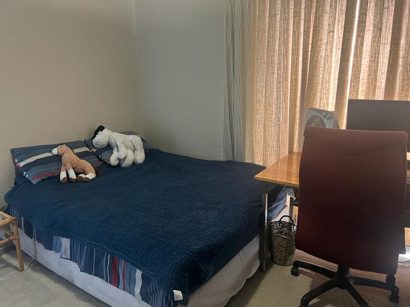 FOR SALE - 4 BEDROOM DOUBLE STOREY HOUSE IN OCEAN VIEW SWAKOPMUND, NAMIBIA - Photo 6