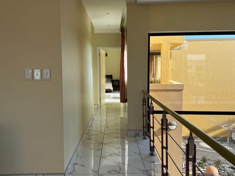 Hot property for sale - Photo 10