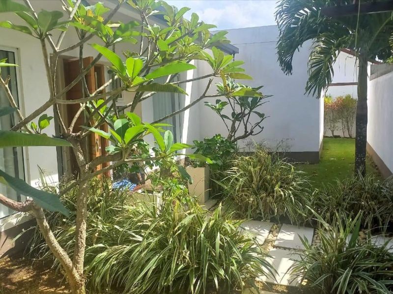 SPACIOUS VILLA WITH EXCLUSIVE BEACH CLUB ACCESS. - Photo 7