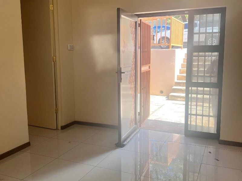 COMMERCIAL OFFICE SPACE TO LET – WINDHOEK NORTH - Photo 5