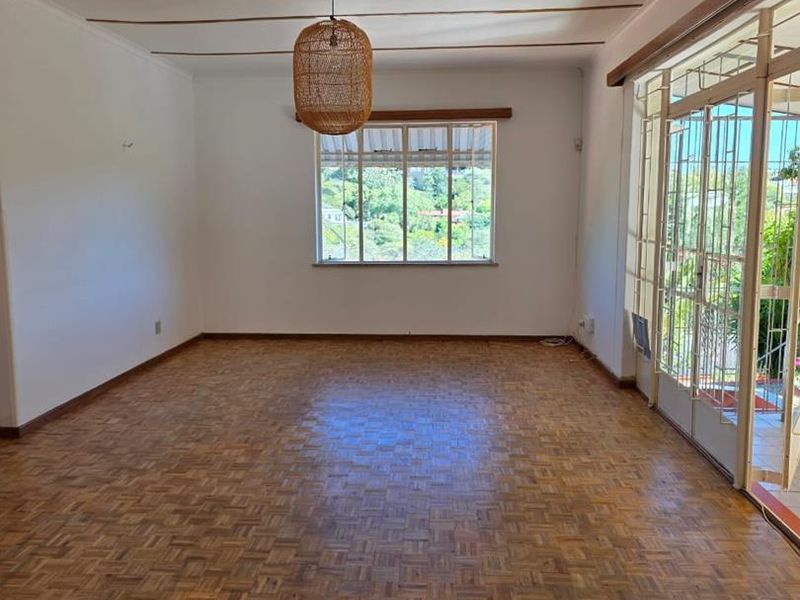 Spacious Living in Luxury Hill - Photo 8