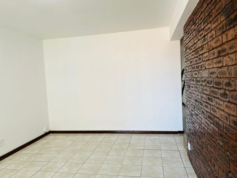 Stunning 1-Bedroom Apartment in Peaceful South Beach - Photo 9