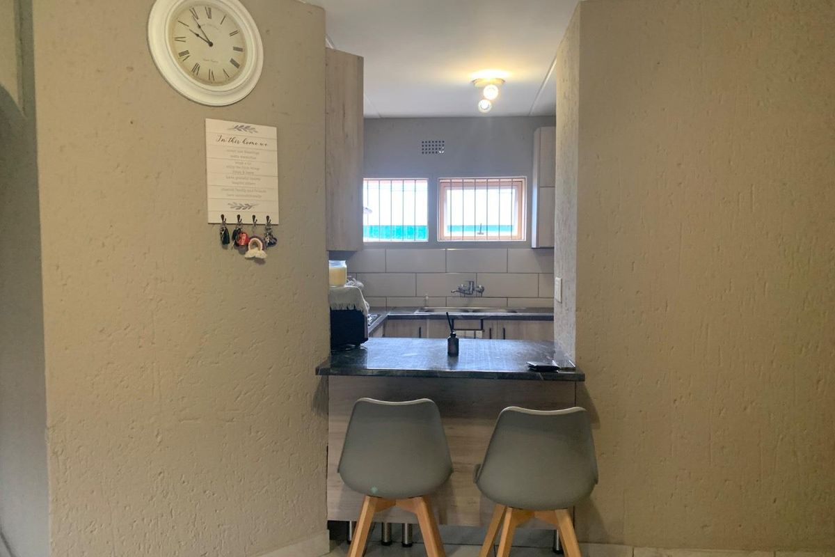 Stunning 3-Bedroom Apartment for Sale in Winchester Hills - Photo 5