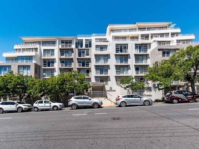 Penthouse with Spectacular Views in Trinity Gardens - Photo 3