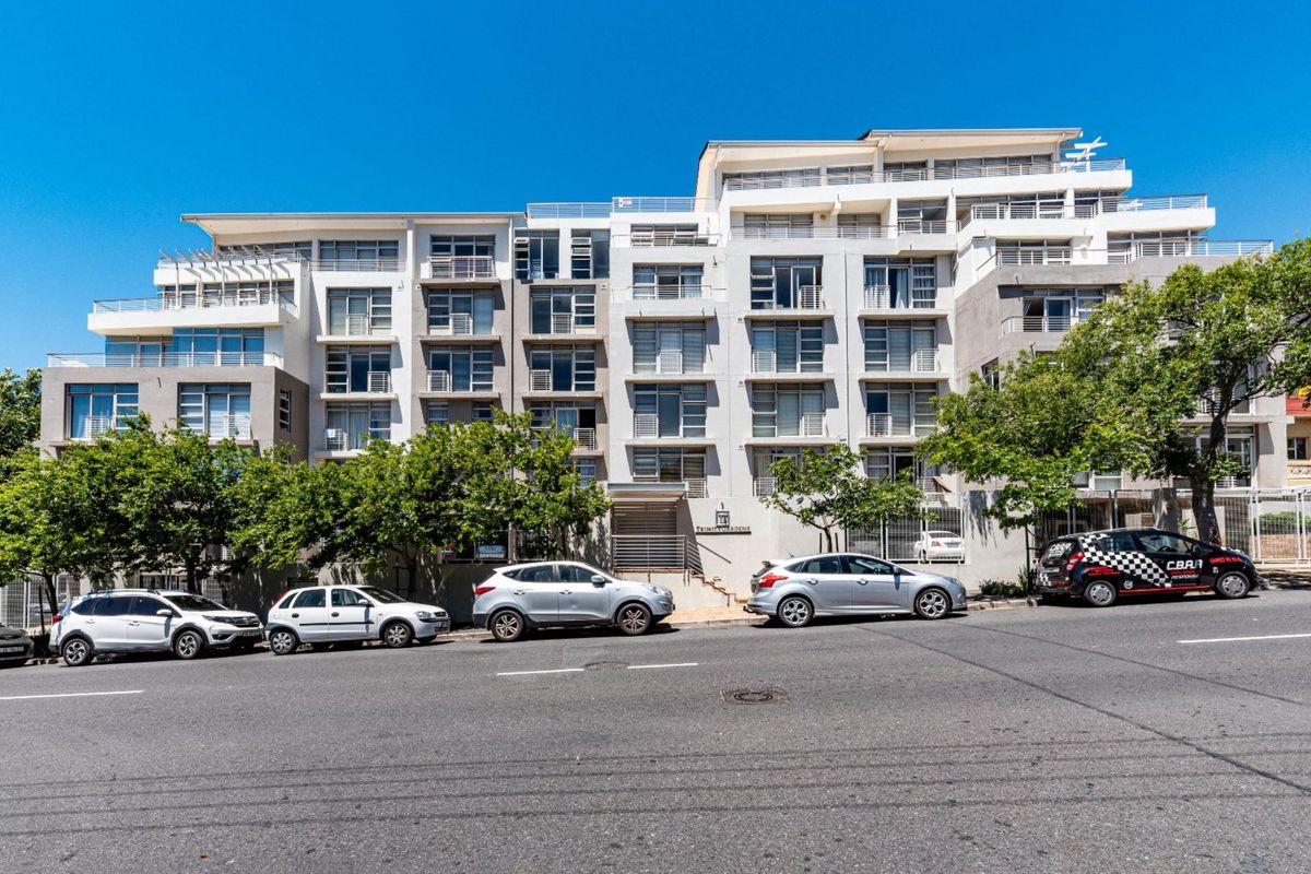 Penthouse with Spectacular Views in Trinity Gardens - Photo 3