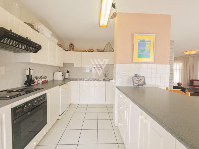 Lock-Up-and-Go Sectional Title in the Heart of Town - Photo 10