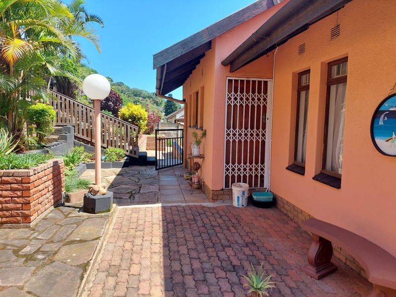 Family home in a great location - Photo 5